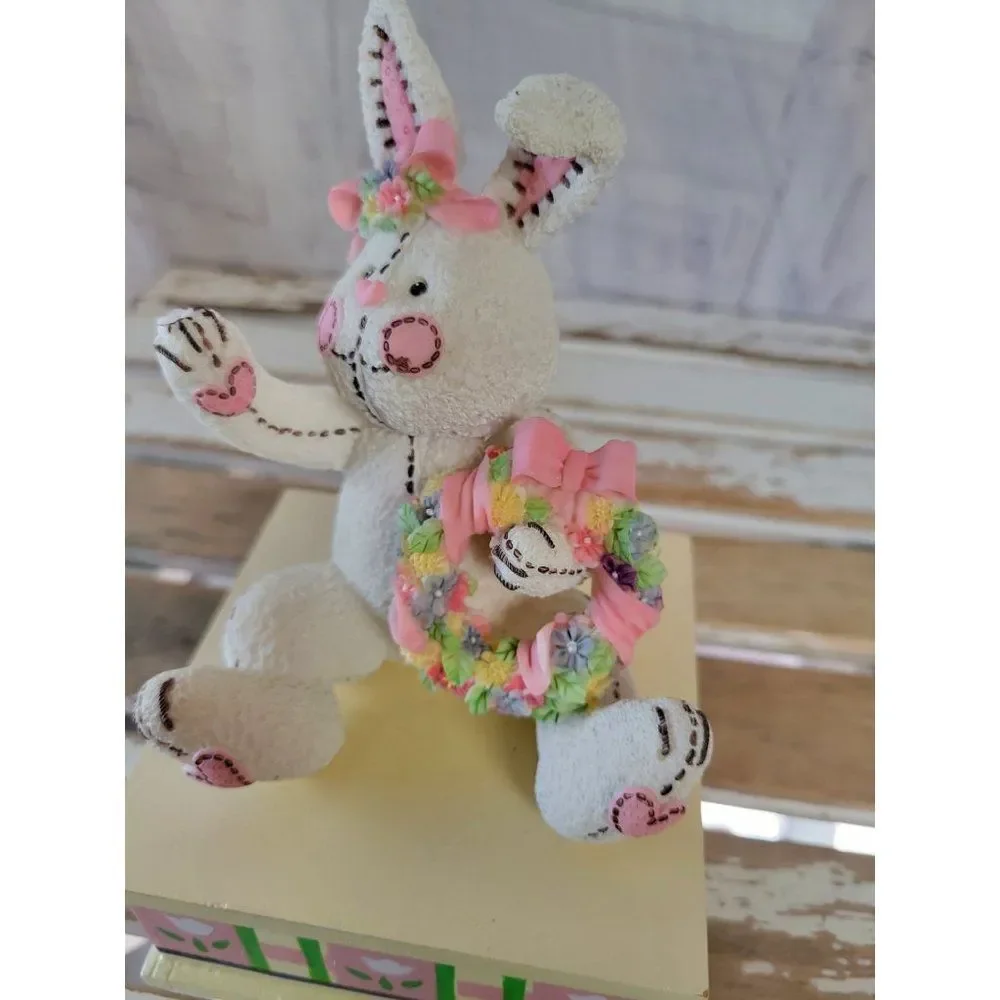 Easter Bunny musical spring decor AS IS box‎
